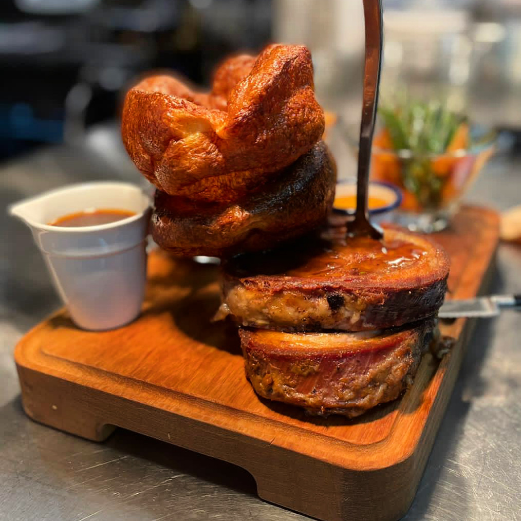 Sunday Dinner, Grasmere